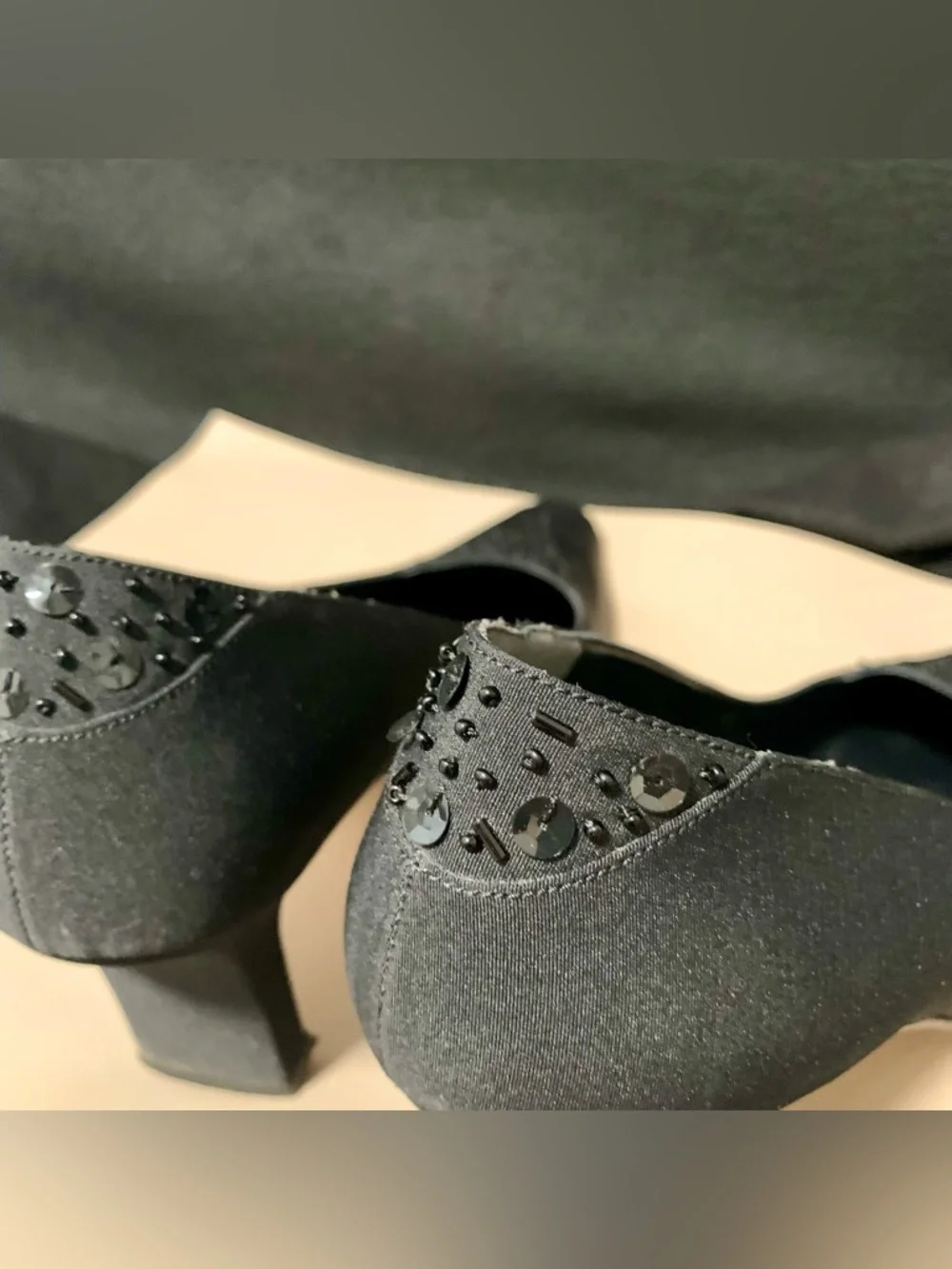 J. Renee Vintage Black Beaded Evening Pumps Heels 9.5M Leather Sole Original Box